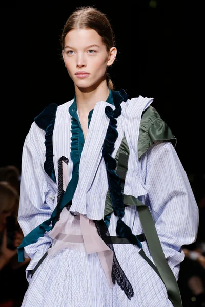 Look 111
